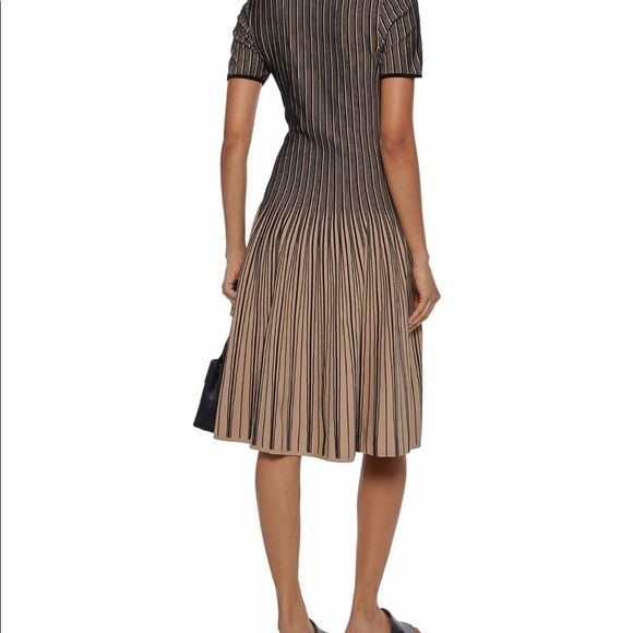 Tomas Maier Fluted Striped Knit Dress Sz 8 - Picture 4 of 7